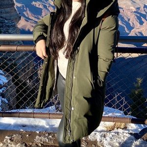 Soia Kyo Annalise Hooded Down Coat 